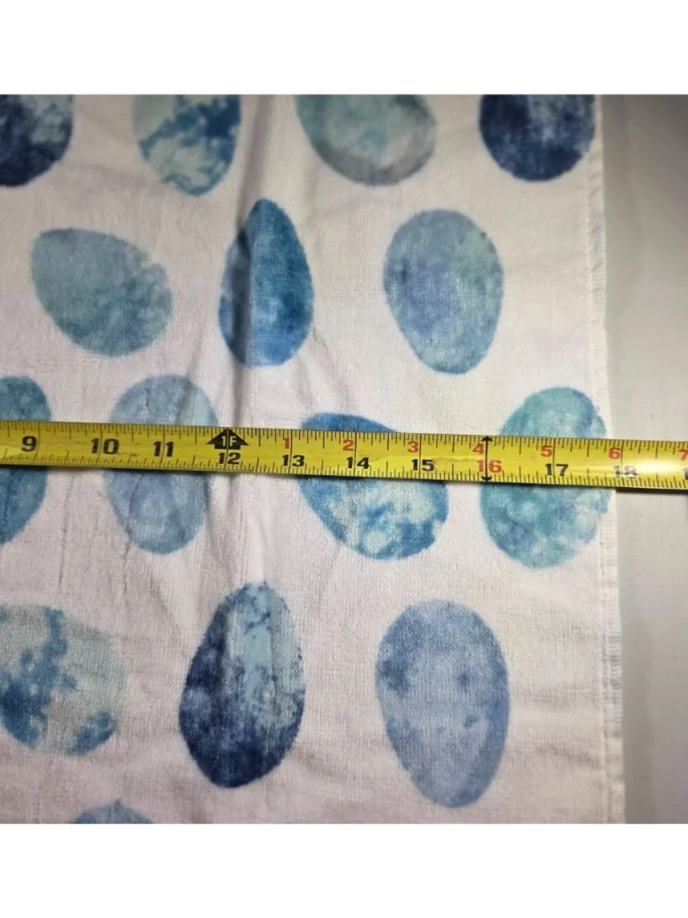 Set of 2 Kitchen hand Towels Isaac Mizrahi New York Blue Egg Print Cotton linens